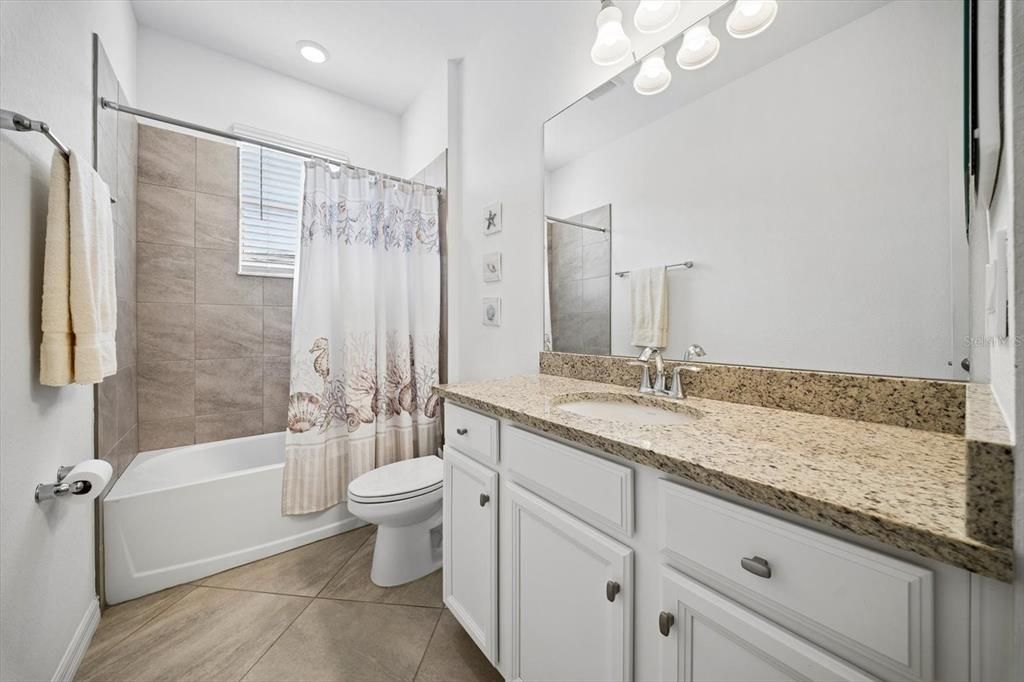 For Sale: $449,999 (2 beds, 2 baths, 1965 Square Feet)