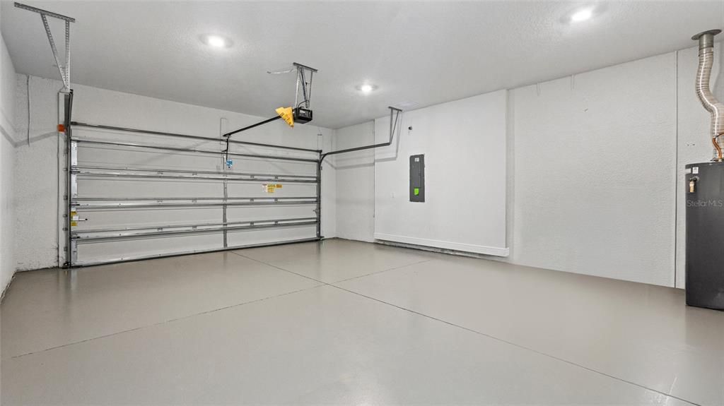 For Sale: $499,990 (3 beds, 2 baths, 1703 Square Feet)