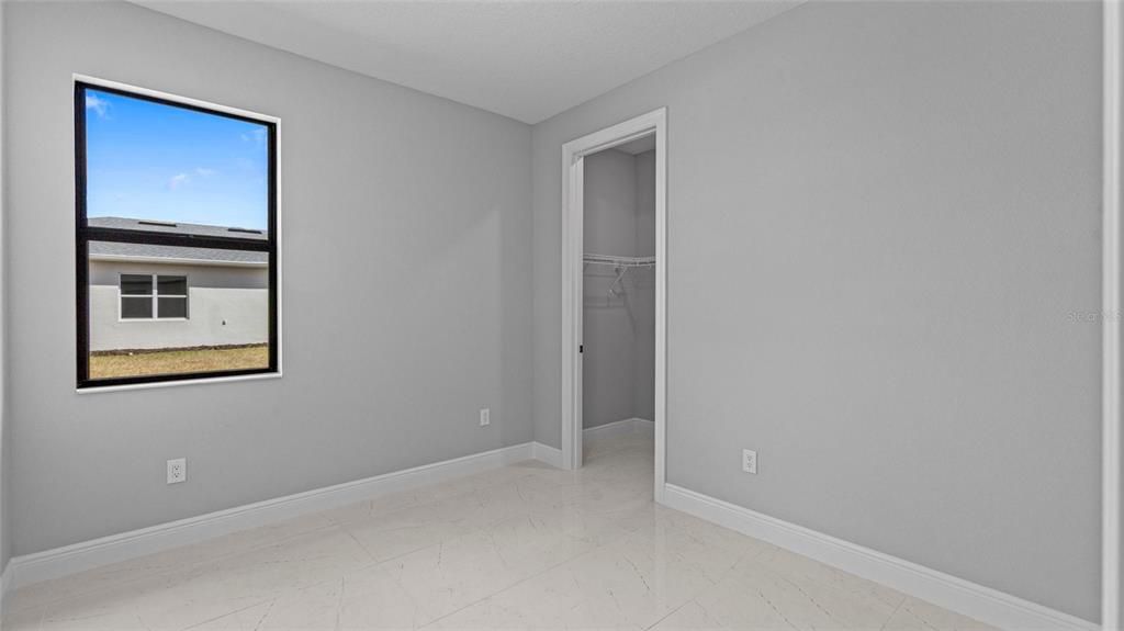 For Sale: $499,990 (3 beds, 2 baths, 1703 Square Feet)