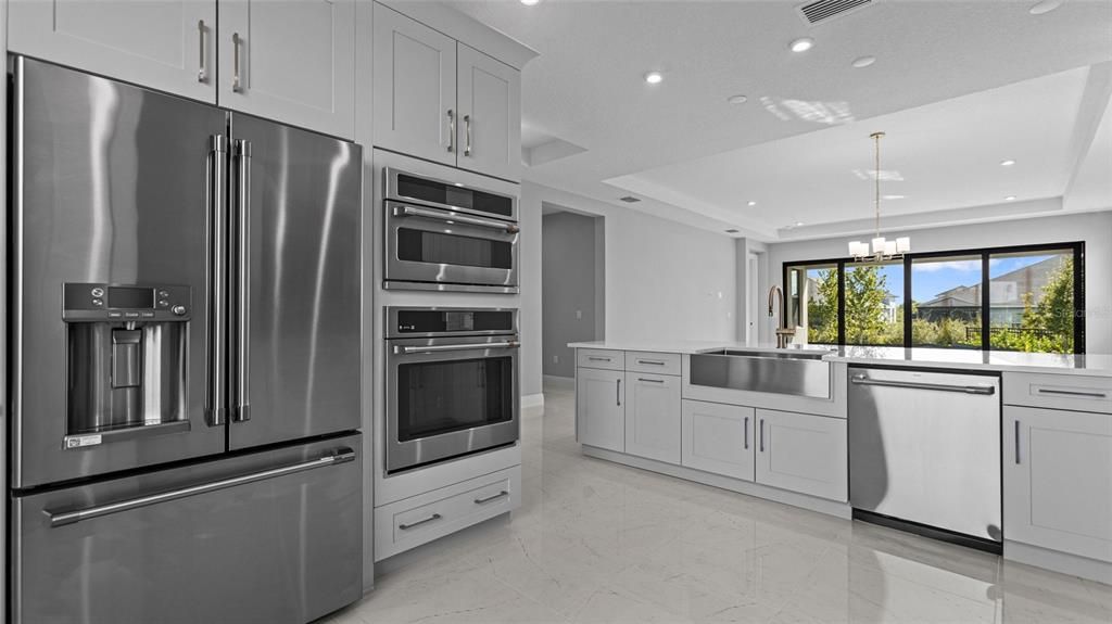 For Sale: $499,990 (3 beds, 2 baths, 1703 Square Feet)