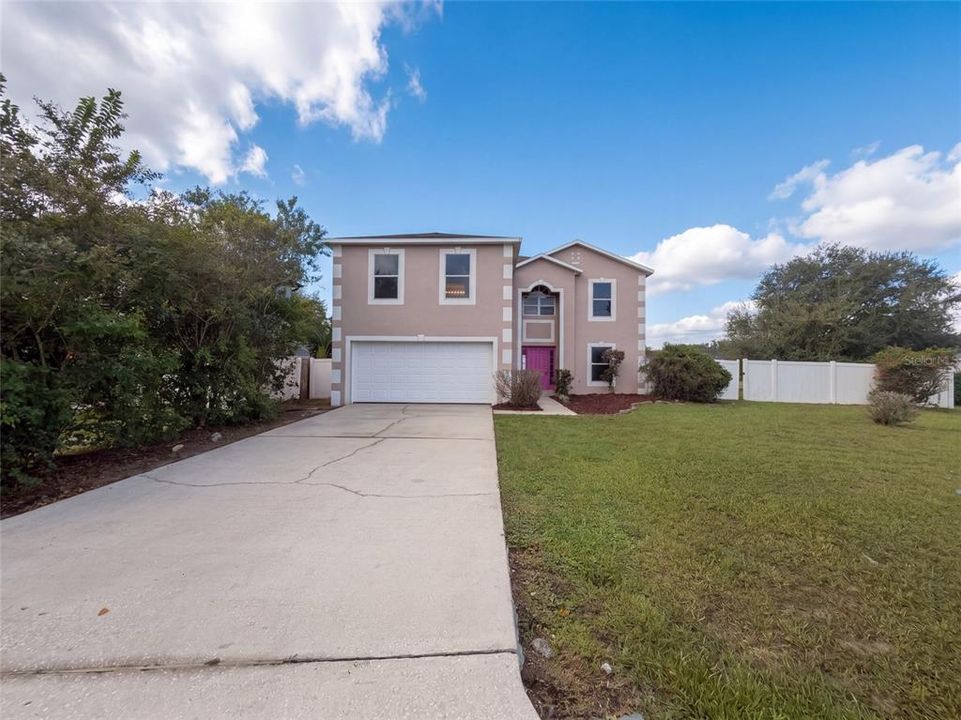 For Sale: $300,000 (4 beds, 2 baths, 2797 Square Feet)