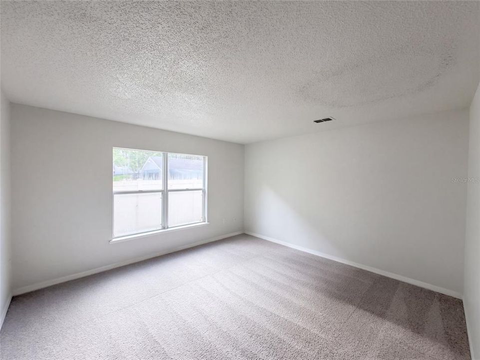 For Sale: $300,000 (4 beds, 2 baths, 2797 Square Feet)