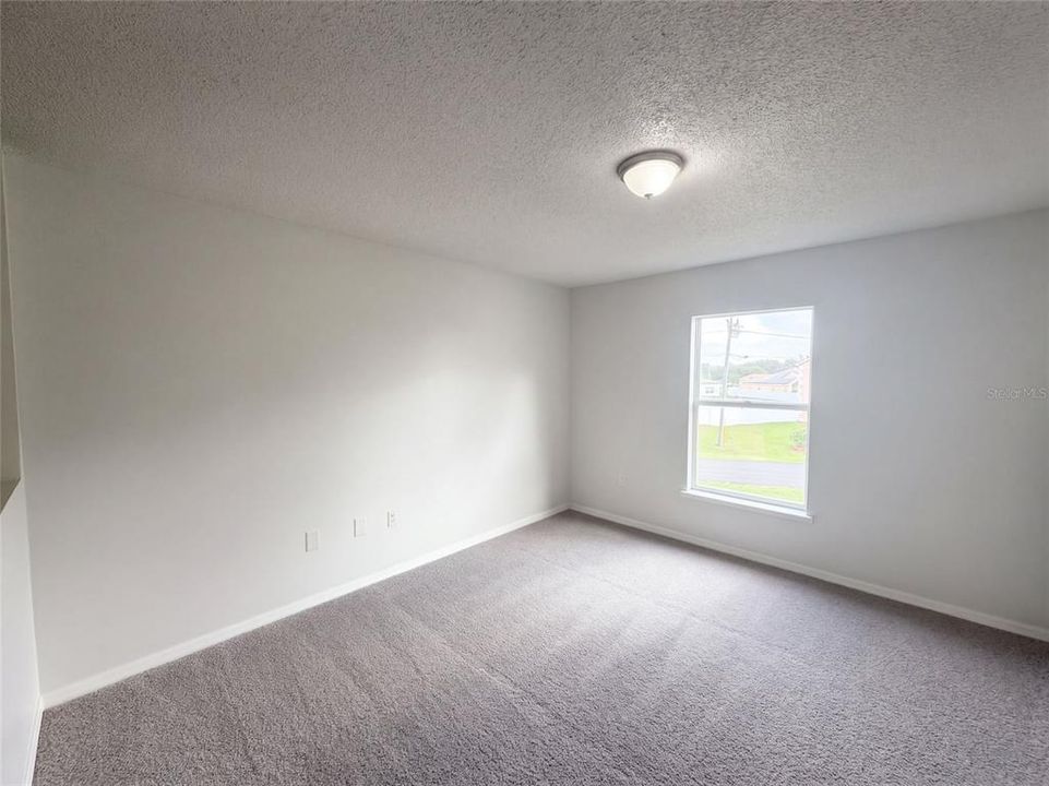 For Sale: $300,000 (4 beds, 2 baths, 2797 Square Feet)