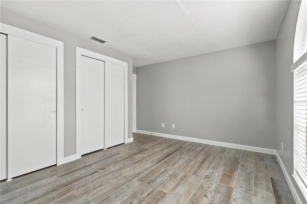For Sale: $364,900 (3 beds, 2 baths, 1409 Square Feet)