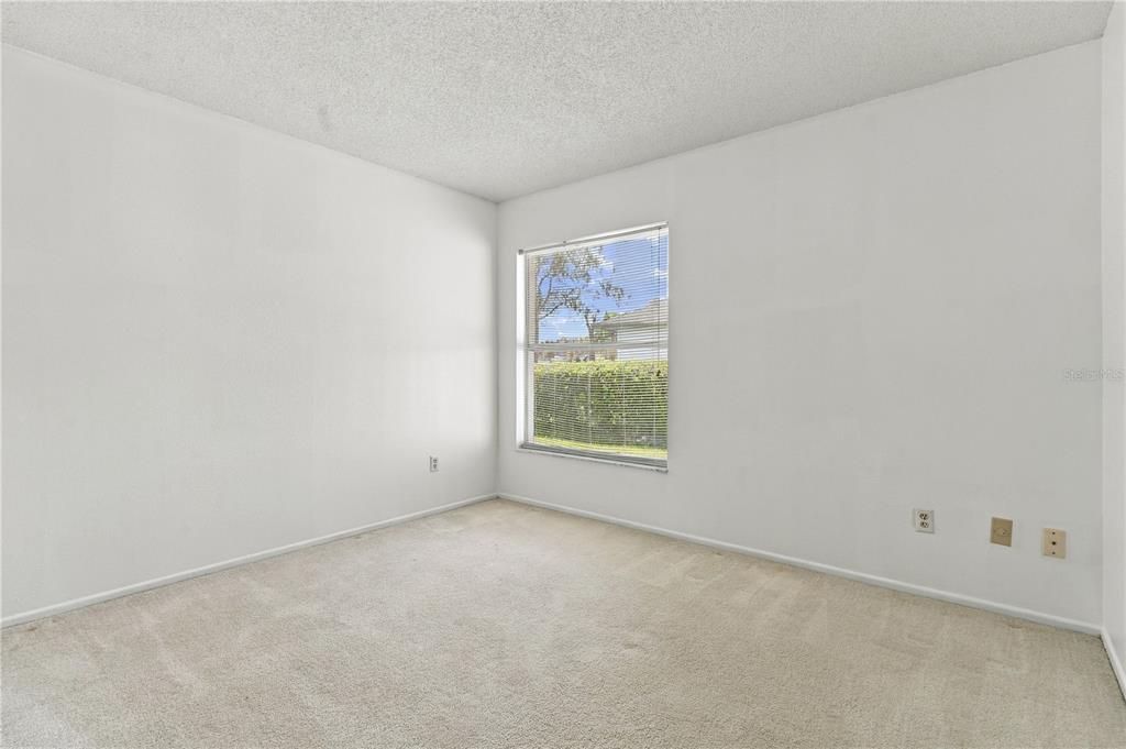 For Sale: $364,900 (3 beds, 2 baths, 1409 Square Feet)