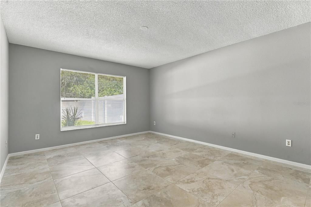 For Sale: $364,900 (3 beds, 2 baths, 1409 Square Feet)