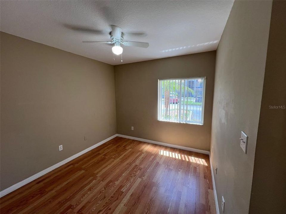 For Rent: $1,800 (3 beds, 2 baths, 1200 Square Feet)