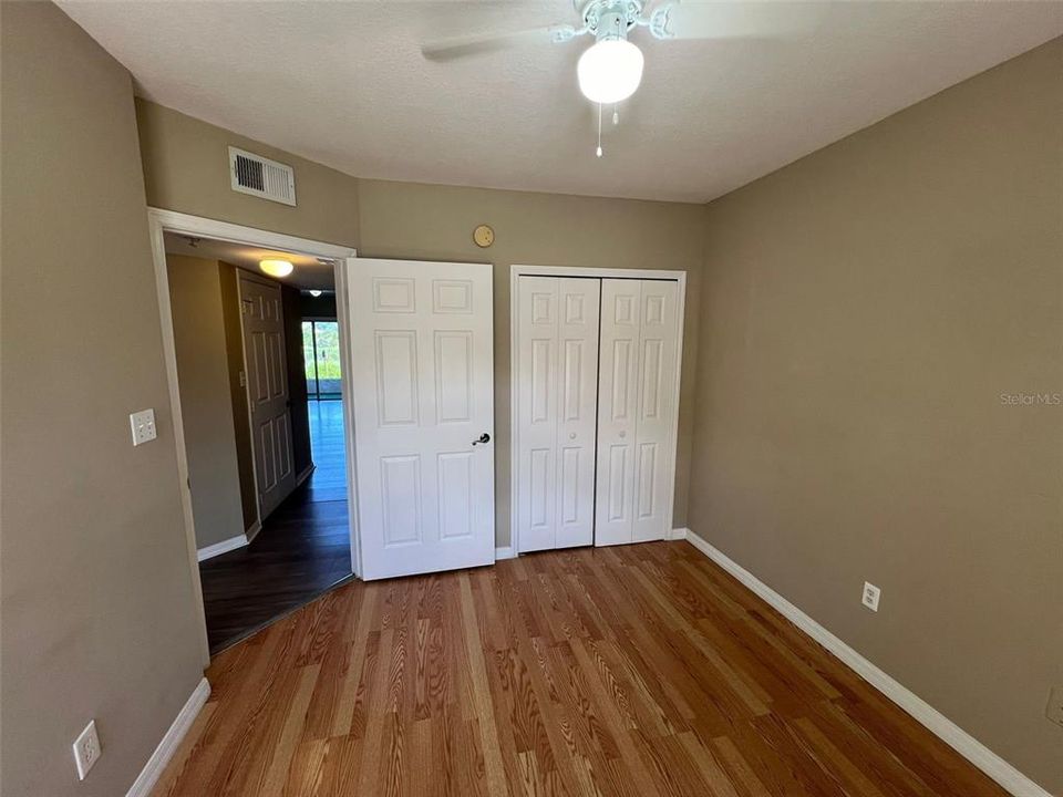 For Rent: $1,800 (3 beds, 2 baths, 1200 Square Feet)