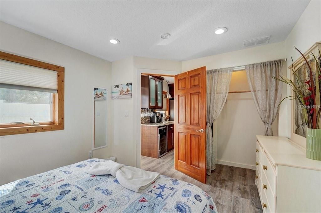 В аренду: $3,250 (3 спален, 2 ванн, 1256 Квадратных фут)