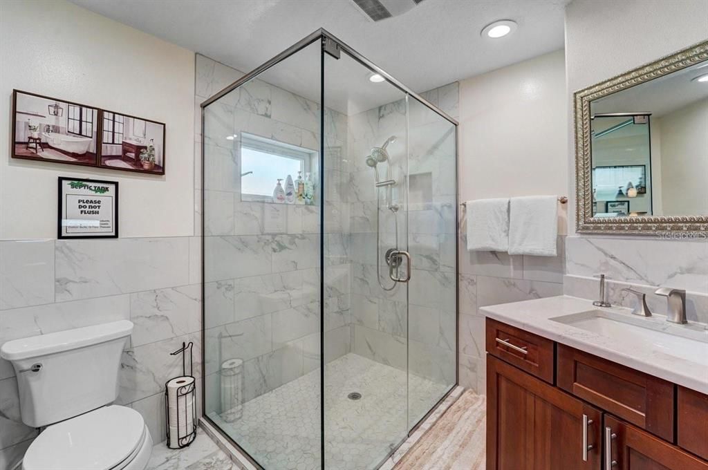 В аренду: $3,250 (3 спален, 2 ванн, 1256 Квадратных фут)