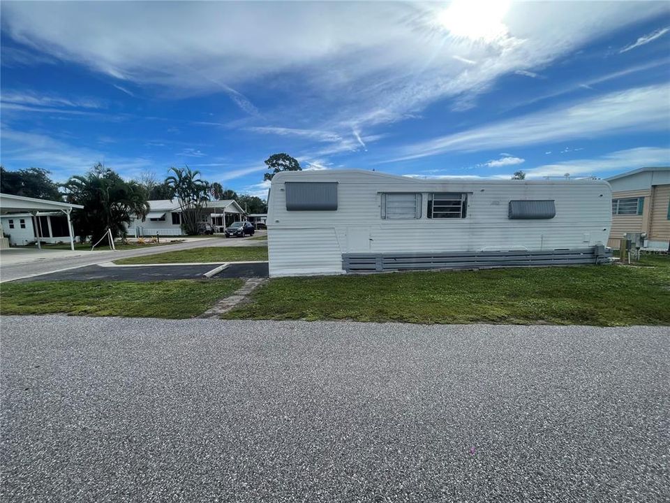 待售: $33,900 (0.06 acres)