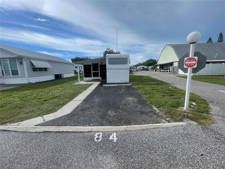 待售: $33,900 (0.06 acres)