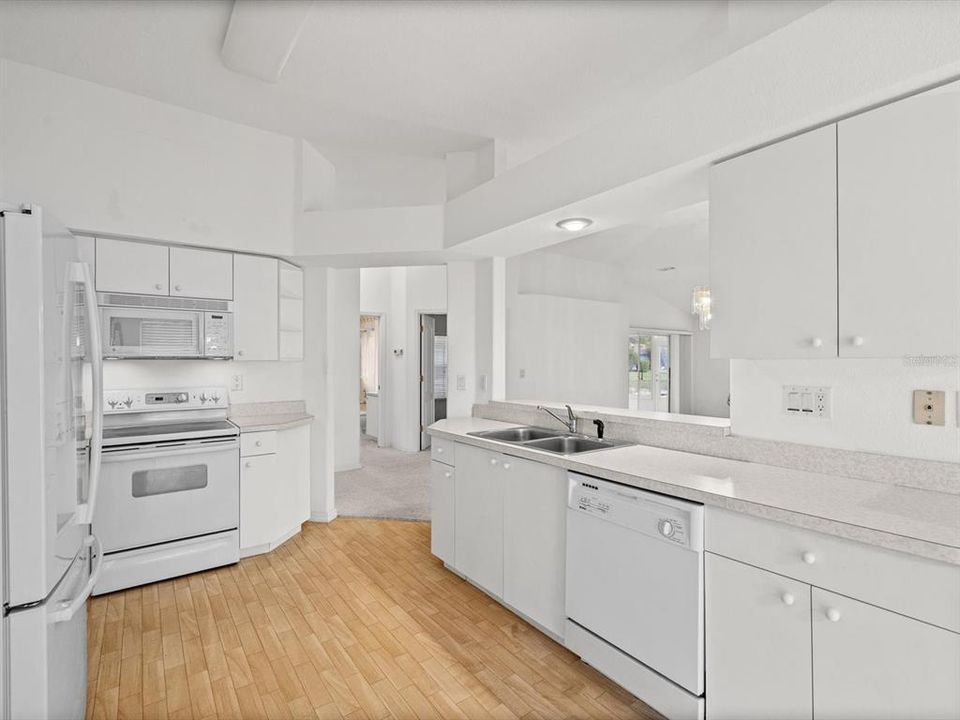 En Venta: $249,000 (3 camas, 2 baños, 1632 Pies cuadrados)