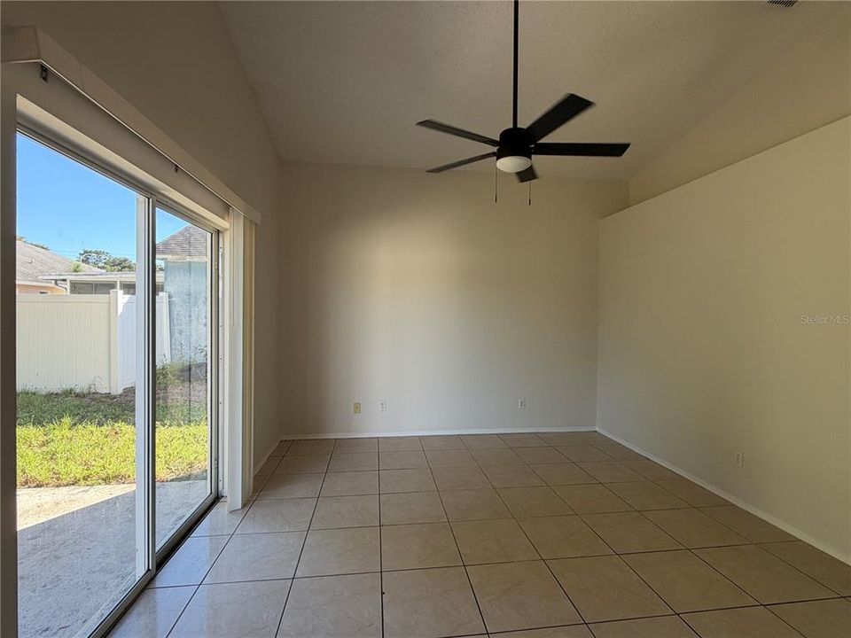 For Rent: $2,350 (3 beds, 2 baths, 1356 Square Feet)