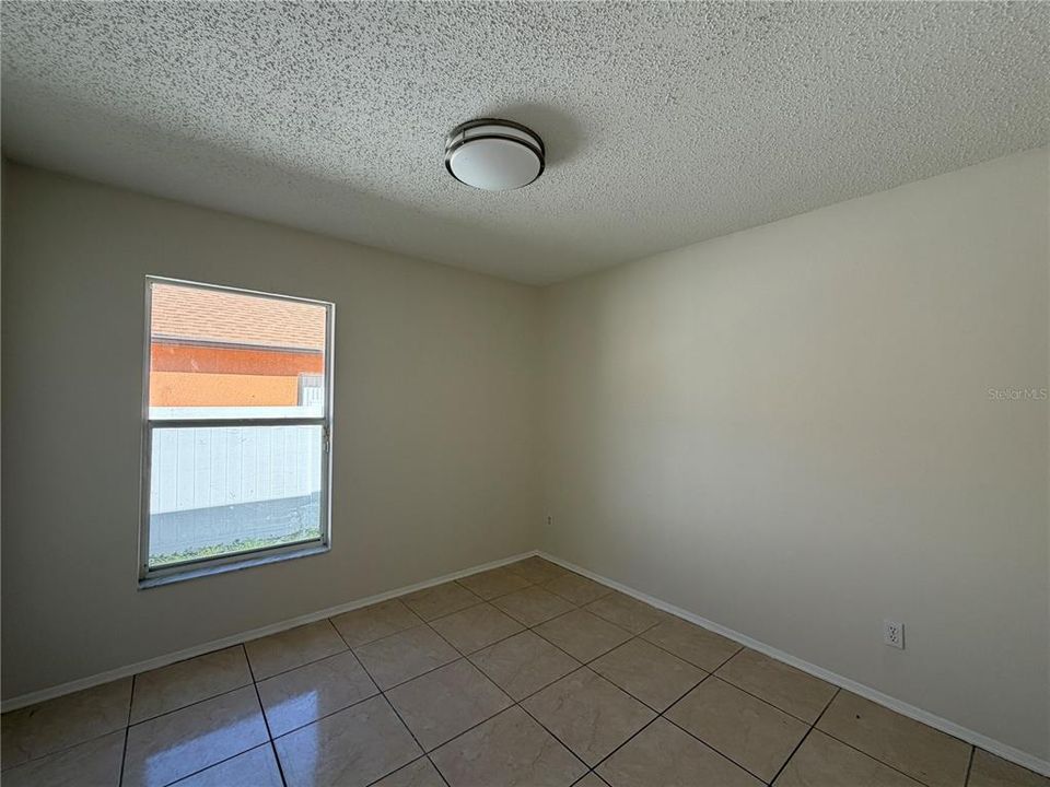 For Rent: $2,350 (3 beds, 2 baths, 1356 Square Feet)