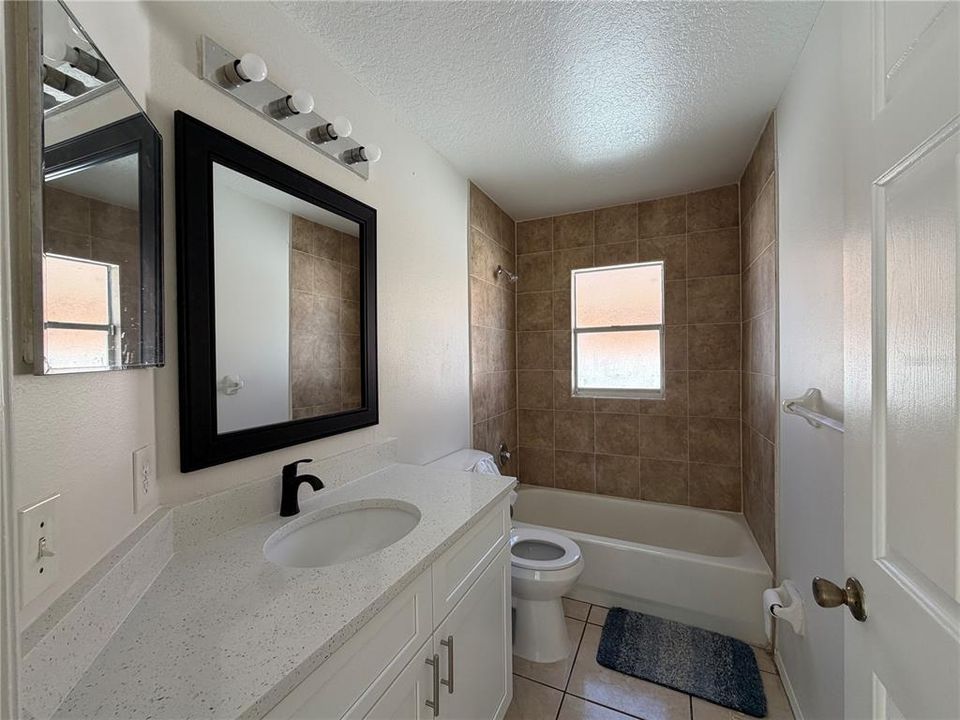 For Rent: $2,350 (3 beds, 2 baths, 1356 Square Feet)