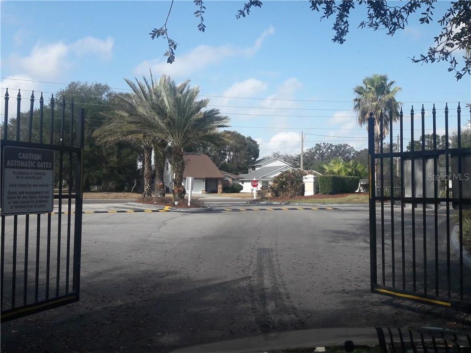 For Rent: $1,700 (2 beds, 2 baths, 993 Square Feet)