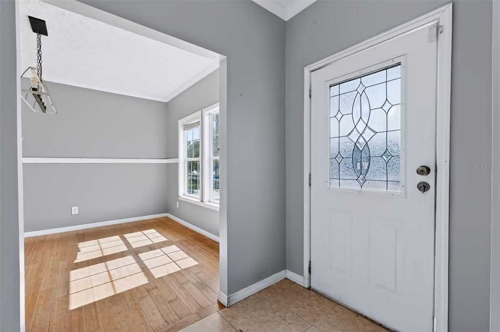For Sale: $400,000 (4 beds, 2 baths, 2881 Square Feet)