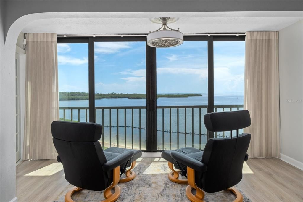 出租: $2,500 (2 贝兹, 2 浴室, 1246 平方英尺)