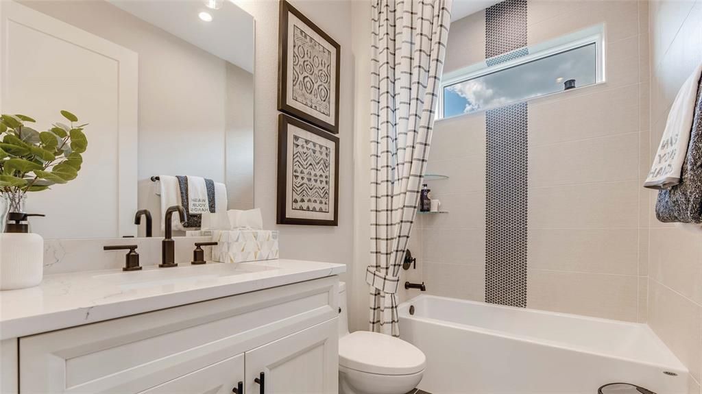 For Sale: $461,990 (2 beds, 2 baths, 1968 Square Feet)