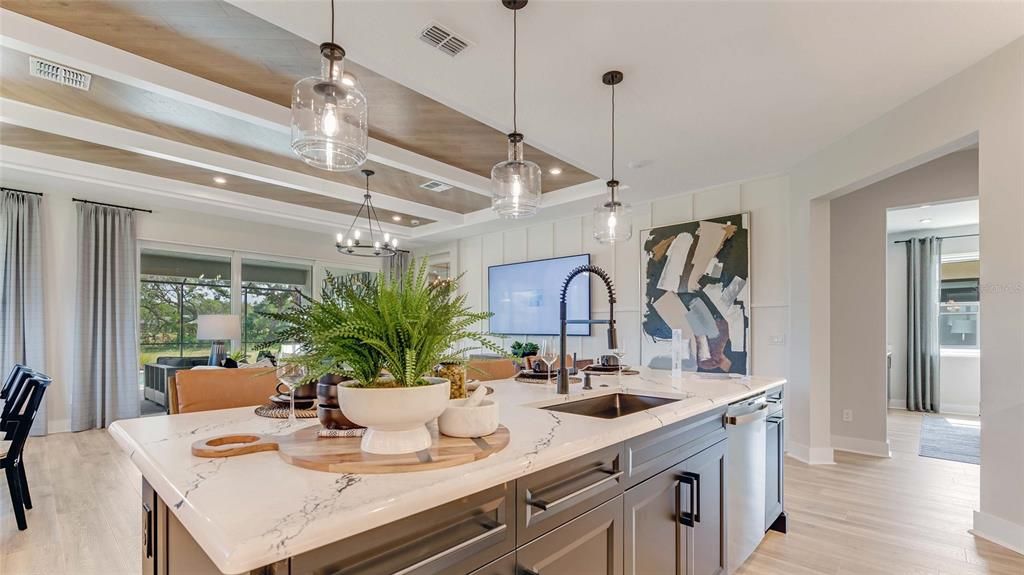 For Sale: $461,990 (2 beds, 2 baths, 1968 Square Feet)
