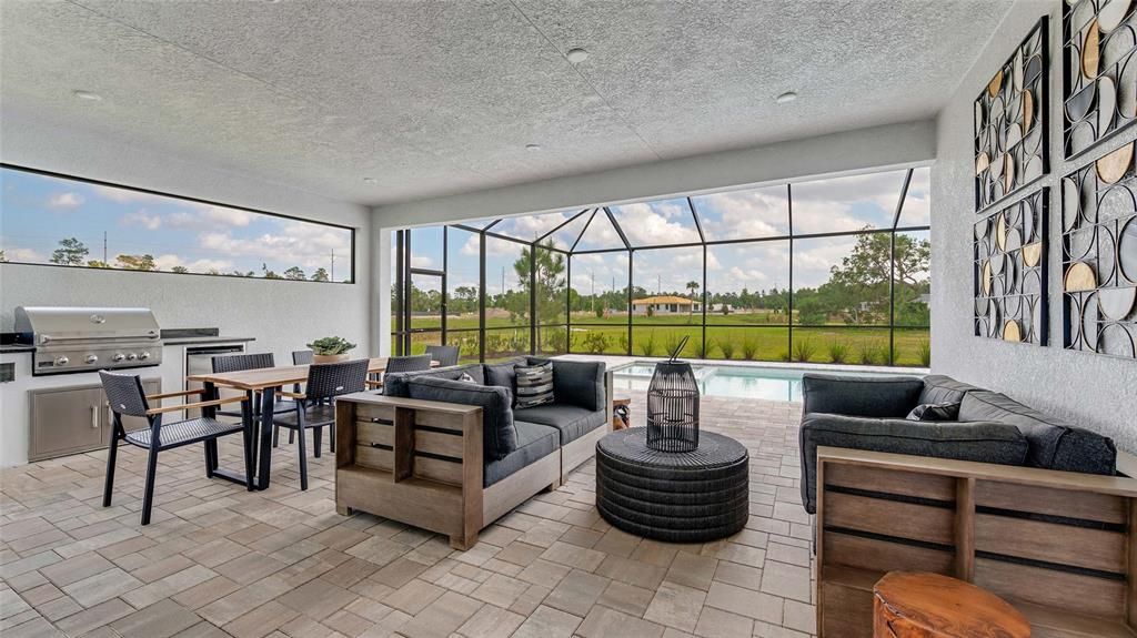 For Sale: $461,990 (2 beds, 2 baths, 1968 Square Feet)