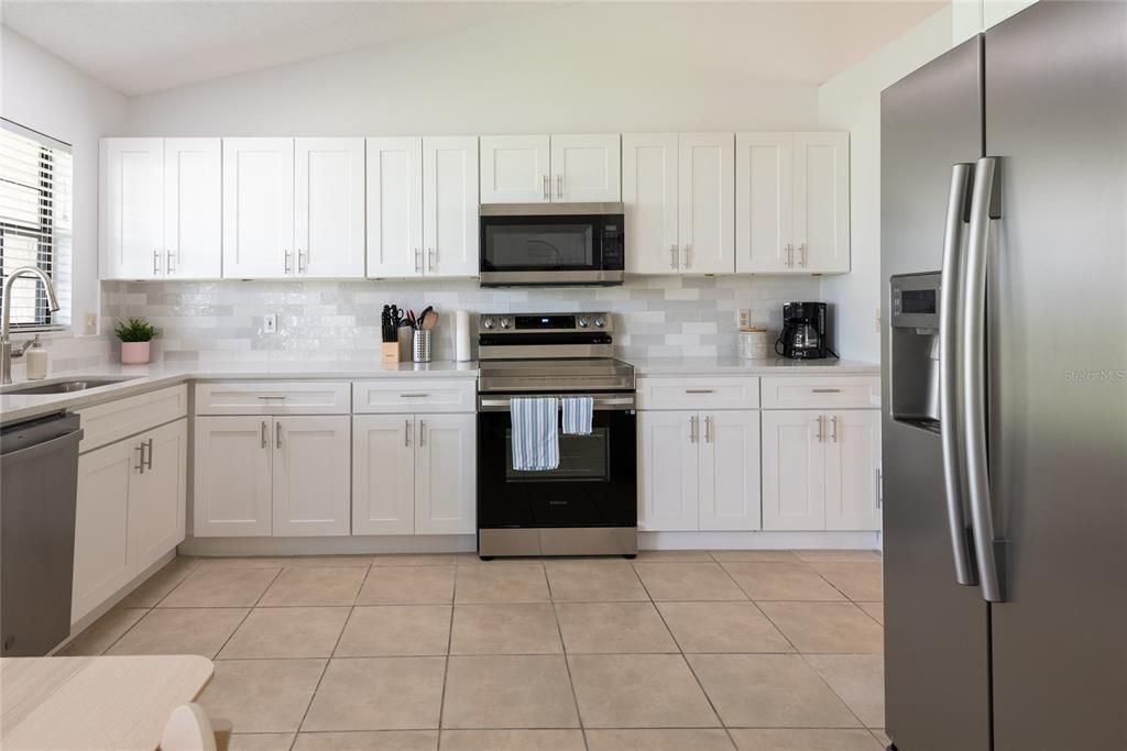 For Rent: $2,800 (3 beds, 2 baths, 1535 Square Feet)