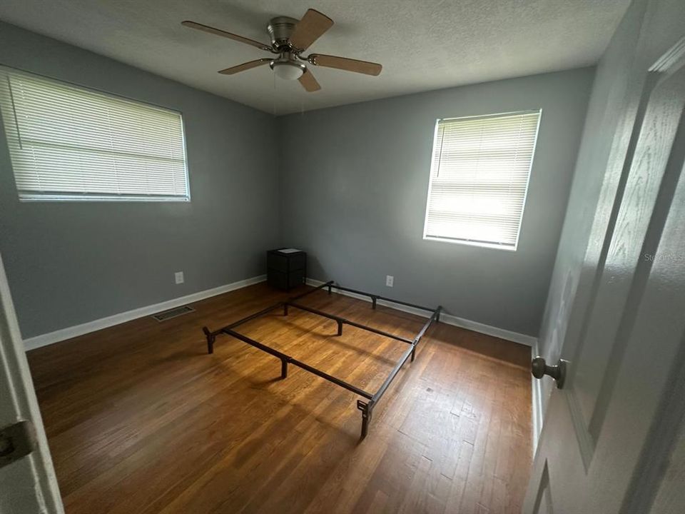 En Venta: $219,900 (3 camas, 2 baños, 1350 Pies cuadrados)