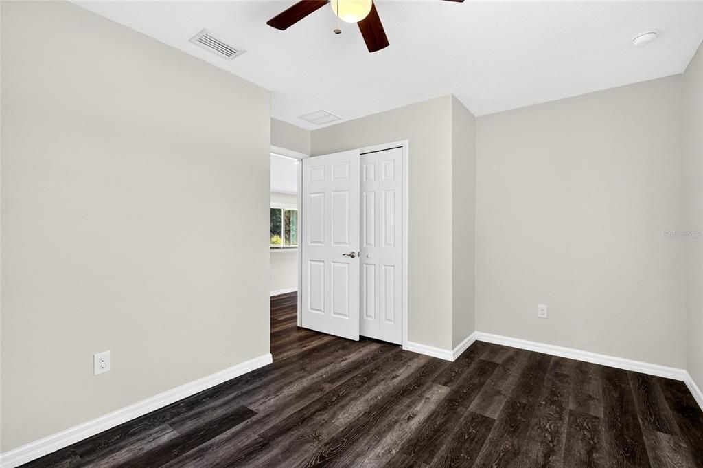 For Sale: $239,900 (3 beds, 2 baths, 1300 Square Feet)