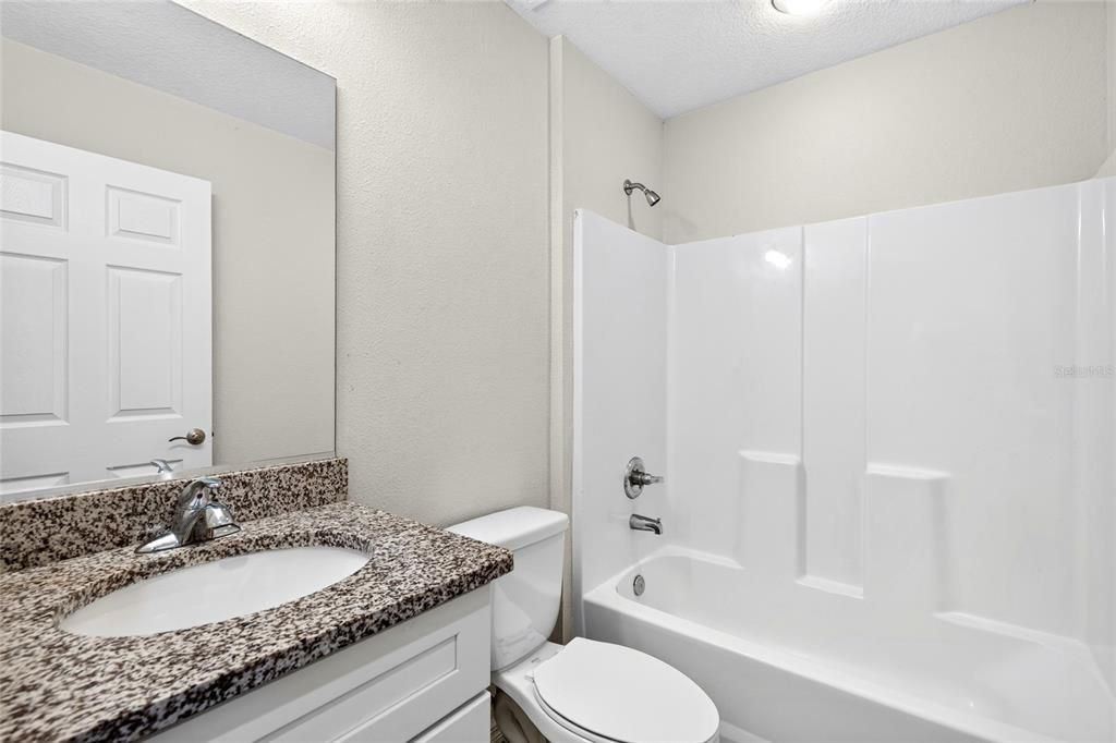 For Sale: $239,900 (3 beds, 2 baths, 1300 Square Feet)