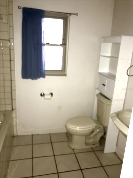 В аренду: $1,860 (2 спален, 2 ванн, 1050 Квадратных фут)