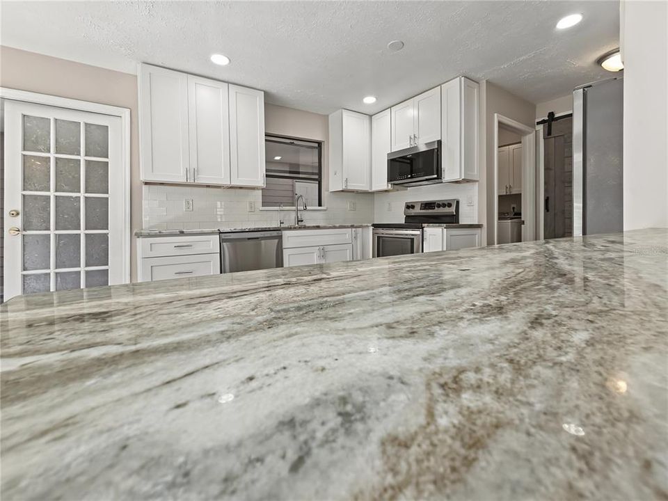 For Sale: $525,000 (3 beds, 2 baths, 1895 Square Feet)