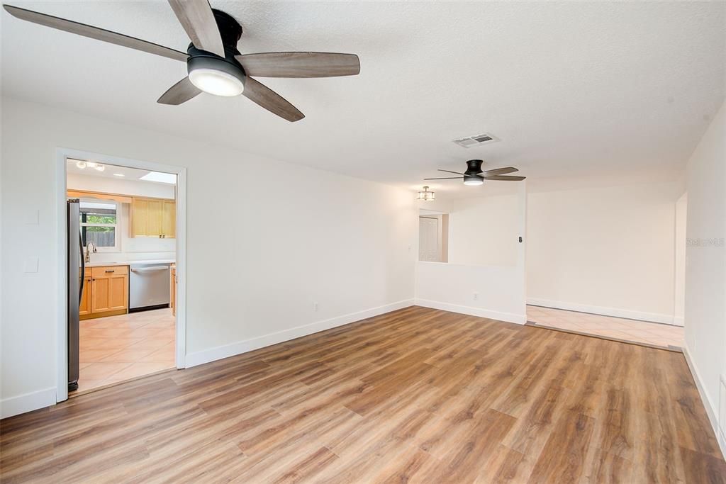 For Rent: $3,500 (4 beds, 2 baths, 1614 Square Feet)