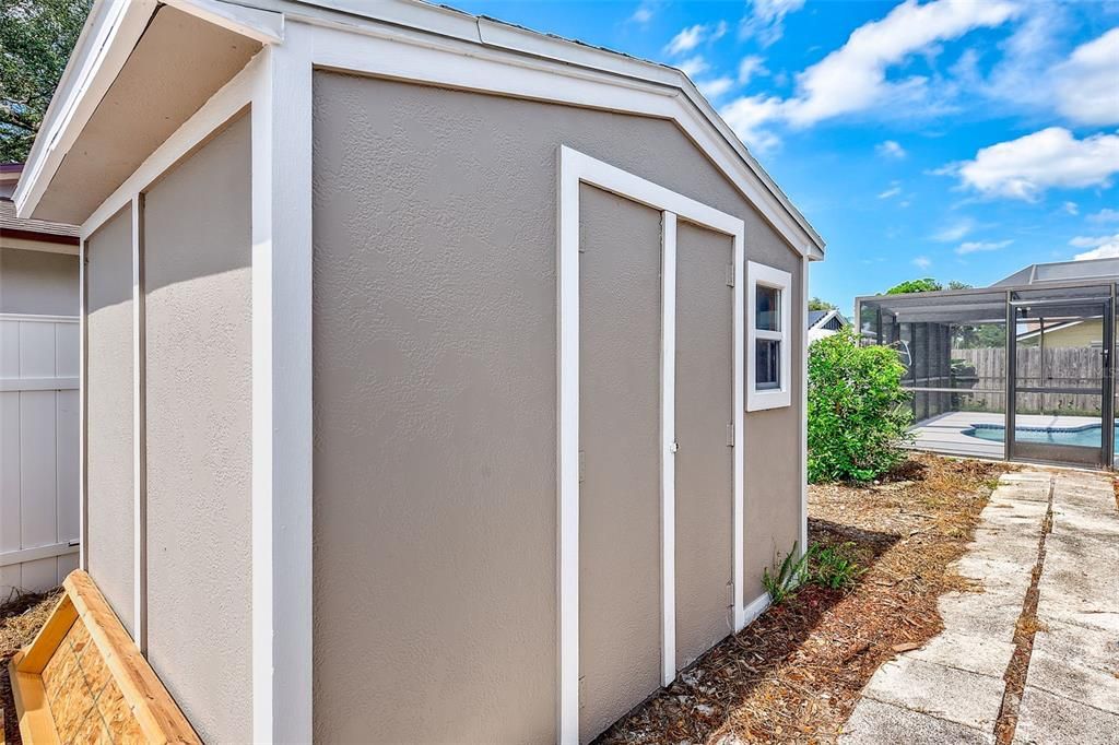 For Rent: $3,500 (4 beds, 2 baths, 1614 Square Feet)