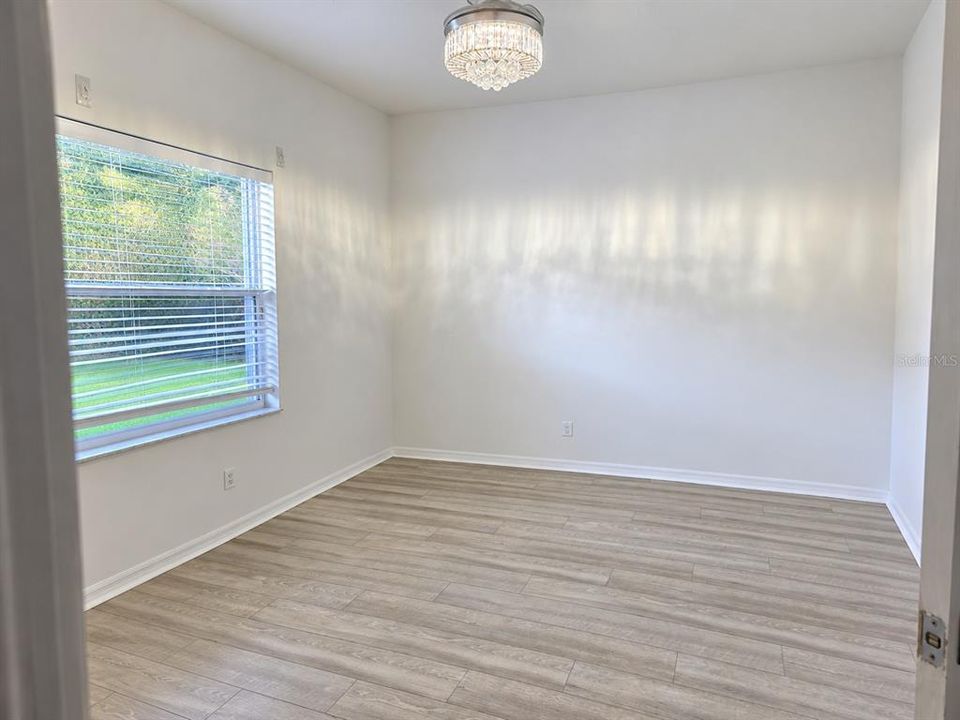 En Venta: $452,000 (4 camas, 3 baños, 2469 Pies cuadrados)