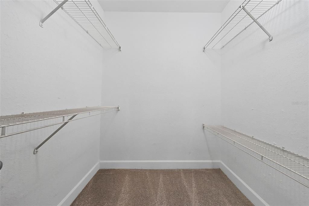 For Sale: $299,900 (2 beds, 2 baths, 1459 Square Feet)