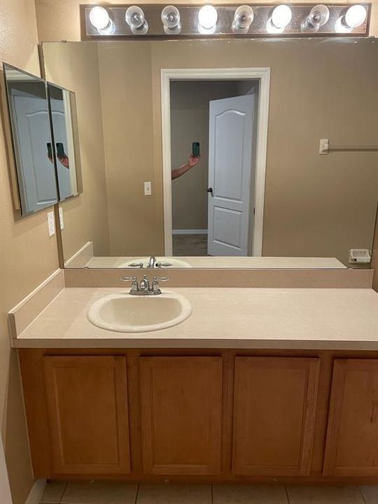 For Rent: $1,750 (2 beds, 2 baths, 1071 Square Feet)
