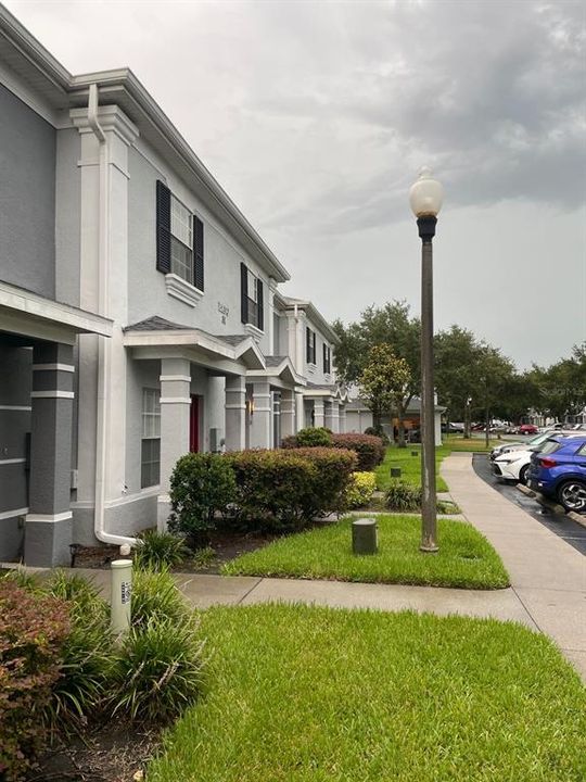 For Rent: $1,750 (2 beds, 2 baths, 1071 Square Feet)