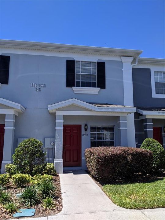 For Rent: $1,750 (2 beds, 2 baths, 1071 Square Feet)