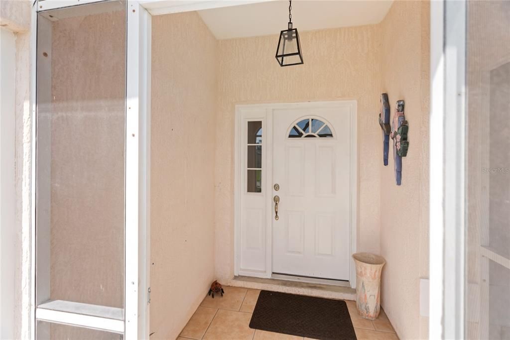For Sale: $344,000 (3 beds, 2 baths, 1599 Square Feet)