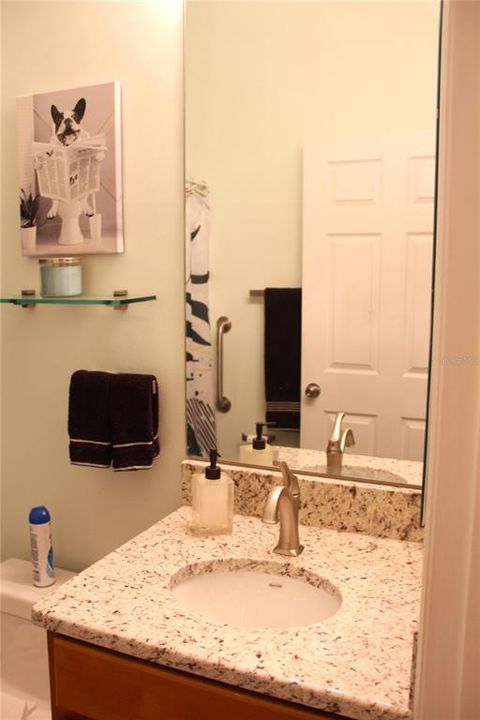 For Sale: $290,000 (3 beds, 2 baths, 1402 Square Feet)