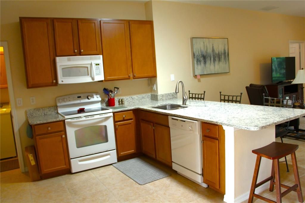For Sale: $290,000 (3 beds, 2 baths, 1402 Square Feet)