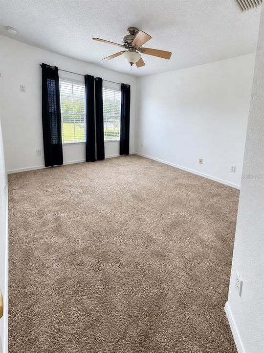For Rent: $2,895 (4 beds, 3 baths, 2629 Square Feet)