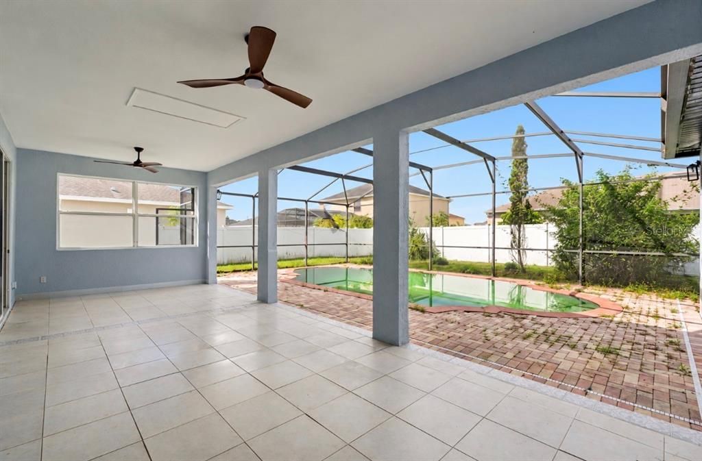 For Sale: $349,900 (3 beds, 2 baths, 1876 Square Feet)
