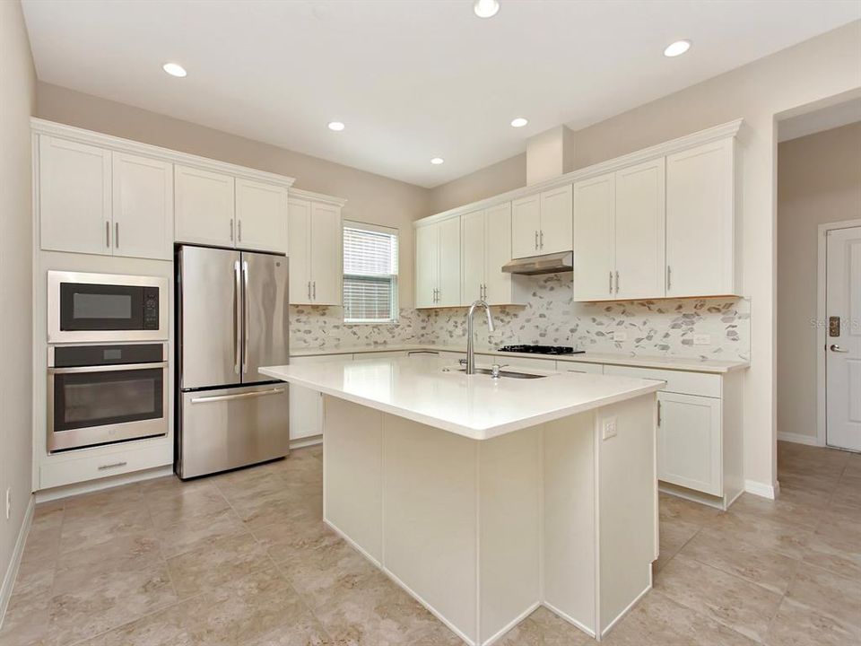 For Sale: $495,000 (4 beds, 3 baths, 2224 Square Feet)