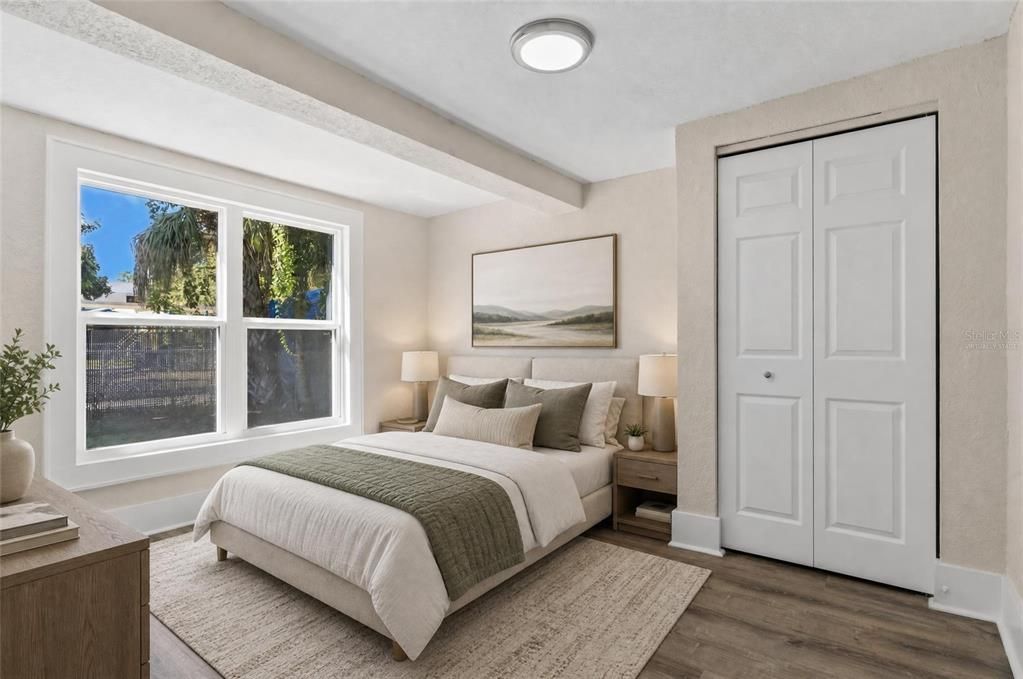 For Sale: $325,000 (3 beds, 1 baths, 880 Square Feet)