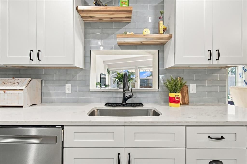 For Sale: $404,000 (3 beds, 2 baths, 1499 Square Feet)