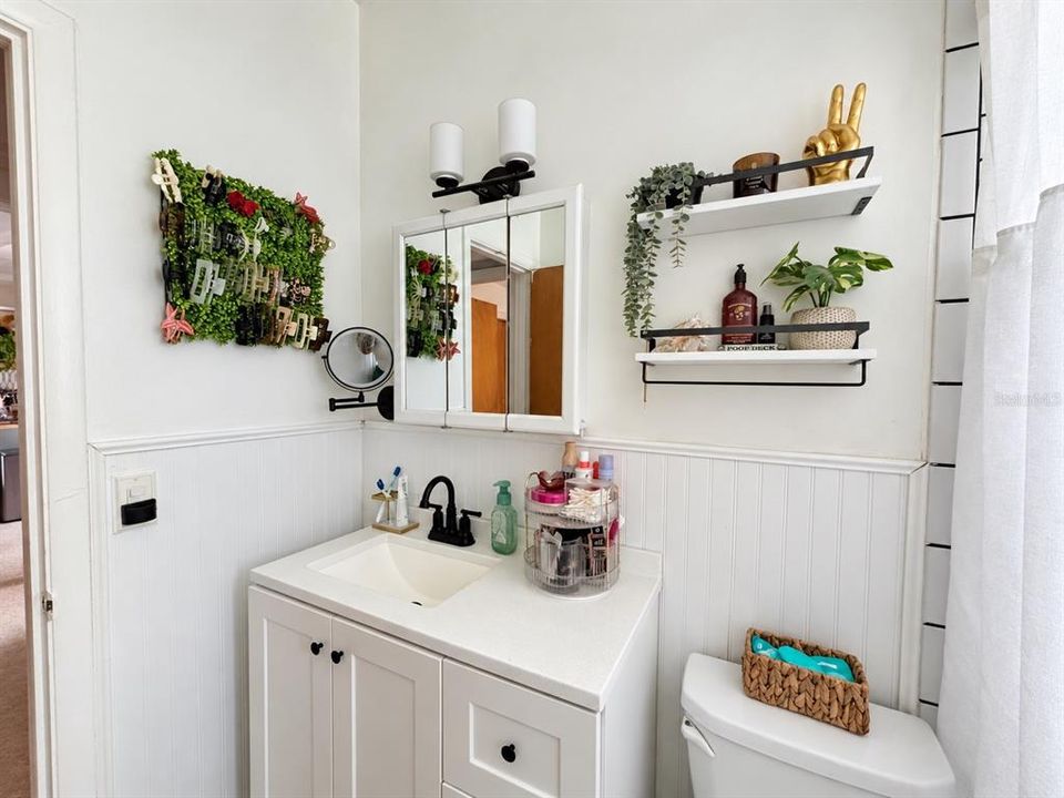For Sale: $298,000 (2 beds, 2 baths, 1181 Square Feet)