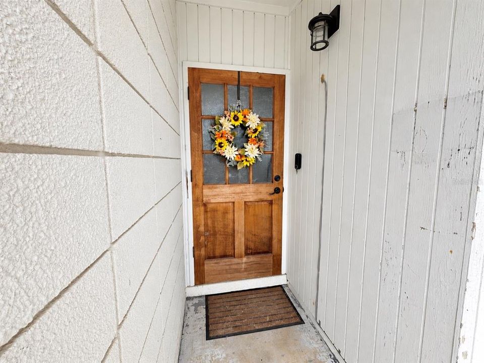 For Sale: $298,000 (2 beds, 2 baths, 1181 Square Feet)