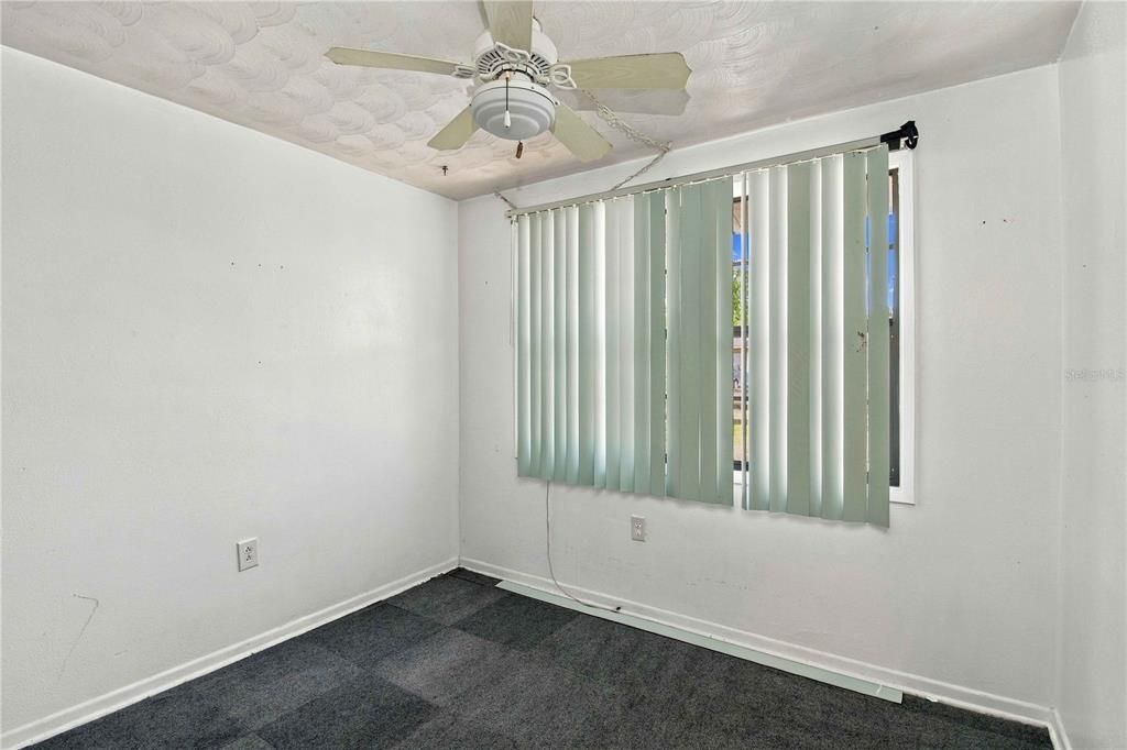 For Sale: $359,000 (4 beds, 2 baths, 1108 Square Feet)